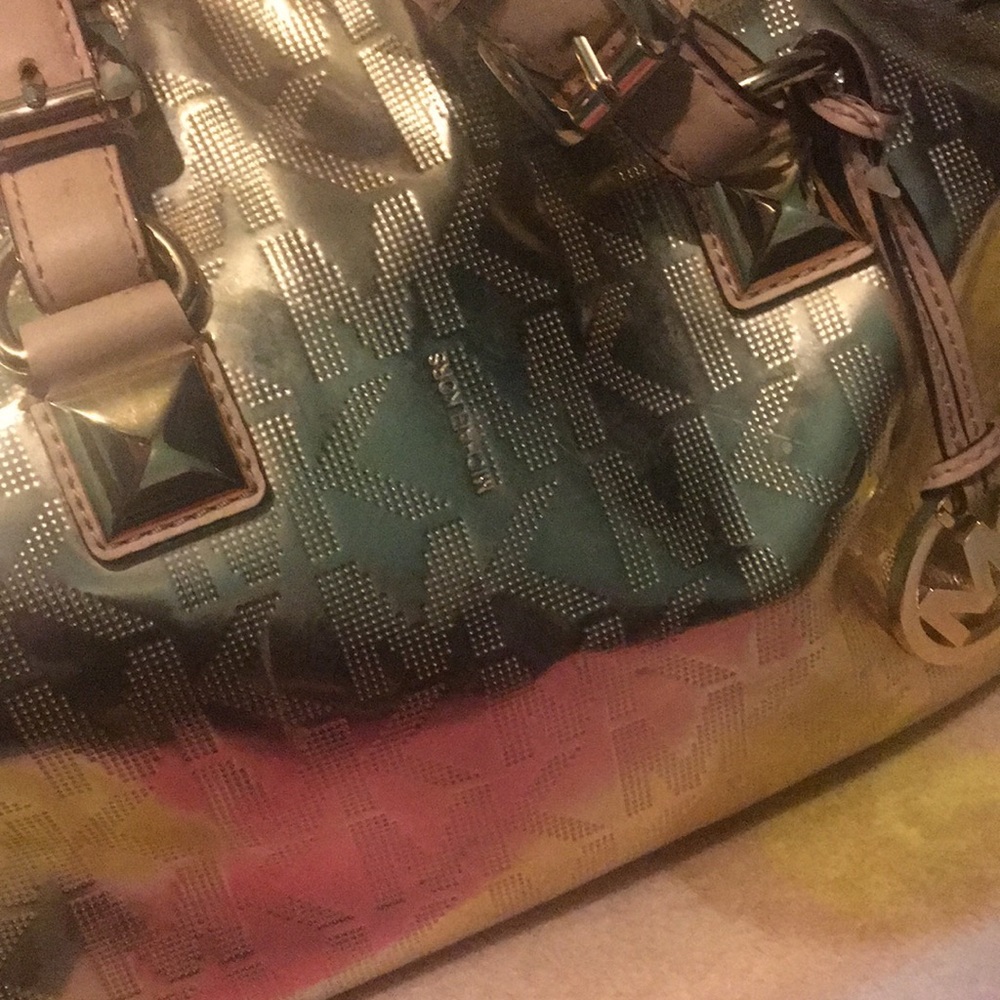 Mk purses - Picture 2 of 3
